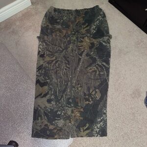 Realtree style camo jogging pants
